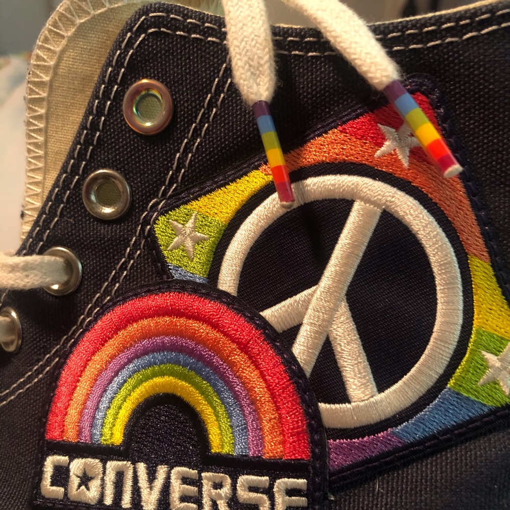 Limited edition Chuck Taylors pride vintage - Picture 4 of 7
